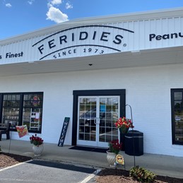 Feridies Peanuts And Provisions_alt